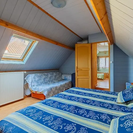 Maison A *